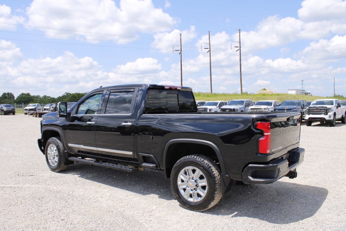 D and G Auto LLC | 179229 | 2024 Chevrolet Silverado 2500HD High ...